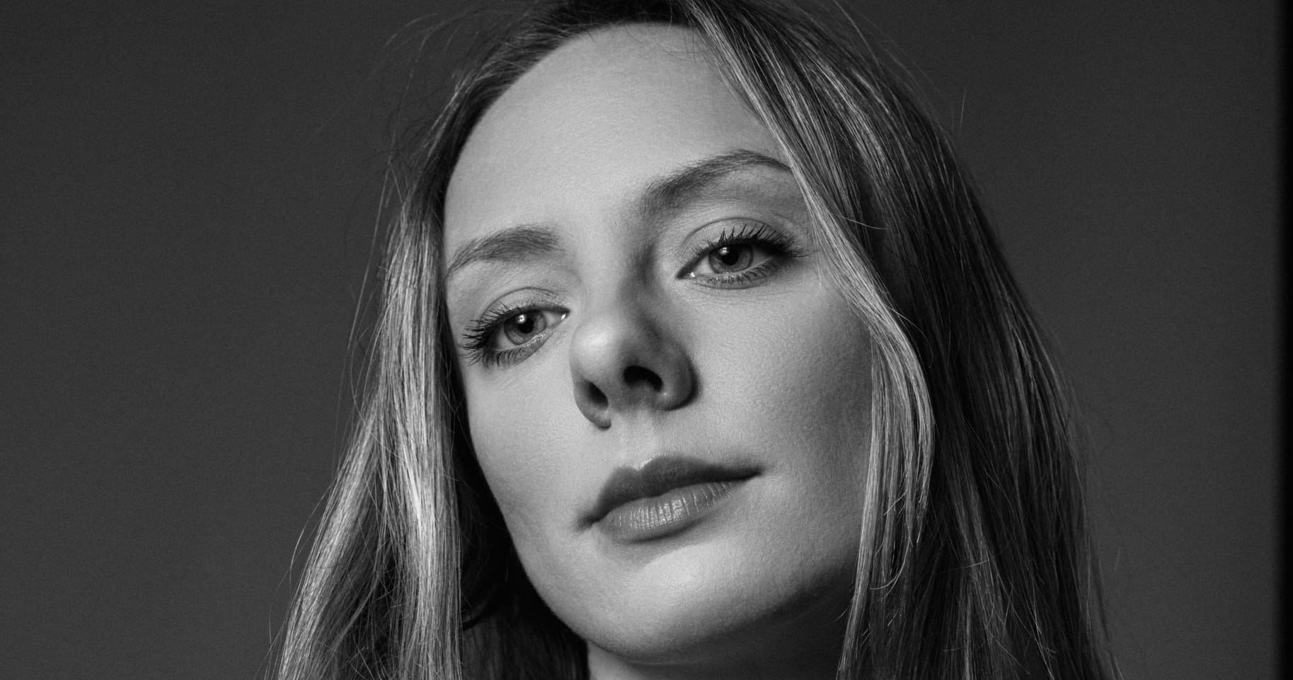 The Human Connection: At the Heart of My Portrait Sessions - I Take Photos